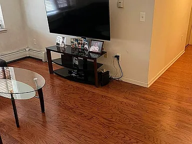 366de8a0be9cf14eabfabdf1a834f7cc-cc_ft_384