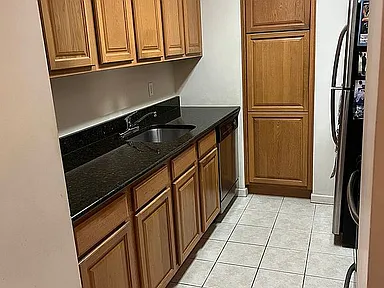 fecc5acafe3a4605c4a51f76e15e5af6-cc_ft_384